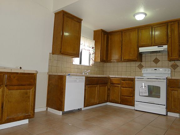 3rd image of 1680 Vallarta Cir