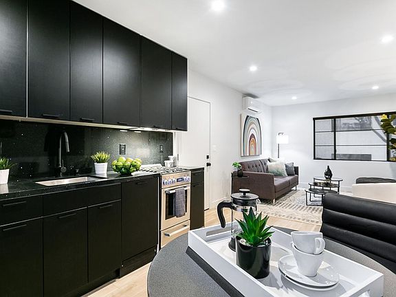 4th image of 221 Lucas Ave APT 2