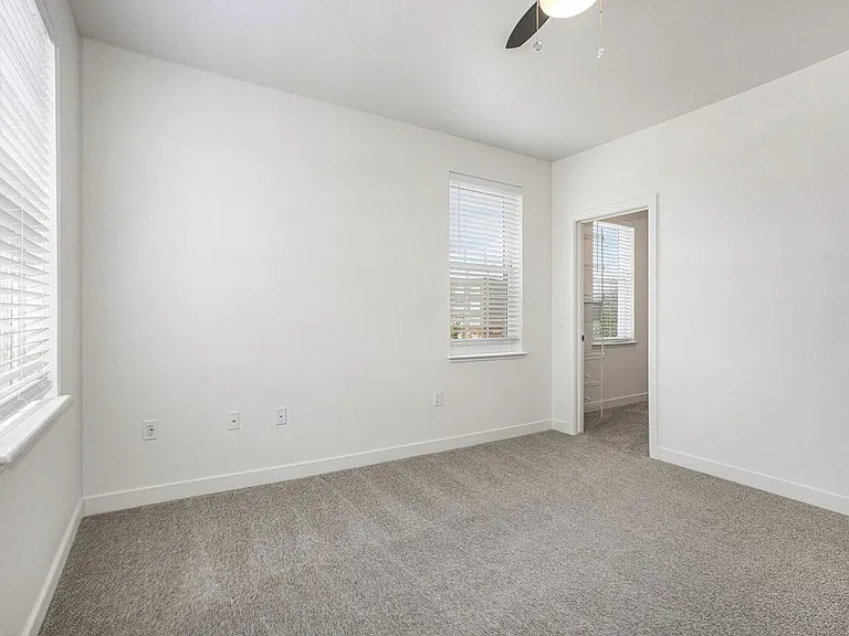 Meadowbrooke Apartment Homes — Photo 188