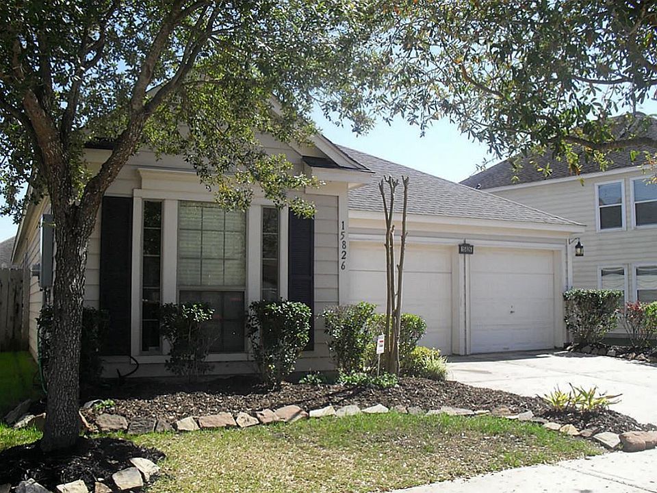 1st image of 15826 Scenic Water Dr