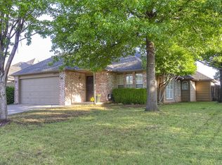8903 E 96th St, Tulsa, OK 74133