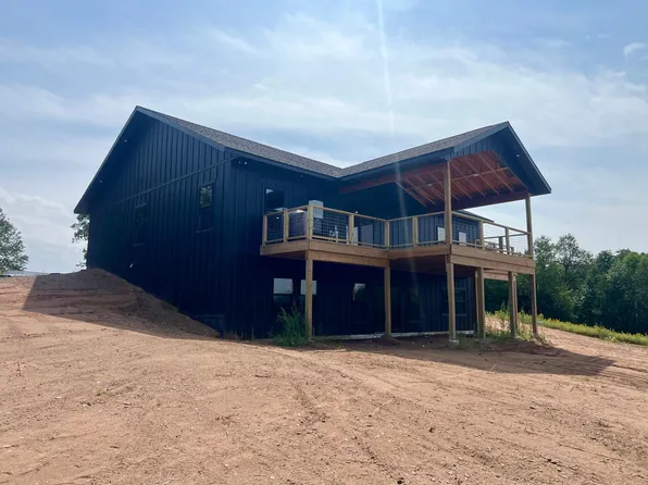 W7005 Rydberg Rd, Spooner, WI 54801