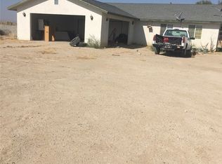 42750 Orchid Rd, Hinkley, CA 92347