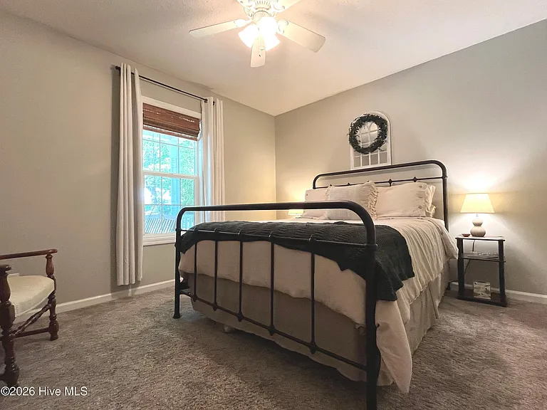 2400 Longleaf Dr W — Photo 21