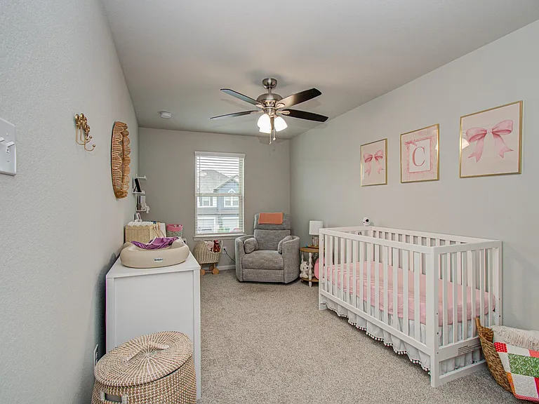 5543 Evanston Ln — Photo 16