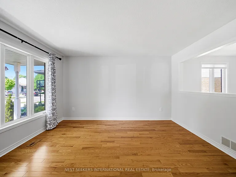 139 Bellamy Cres #MAIN — Photo 9