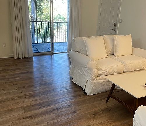 5th image of 800 S Golf Dr #17
