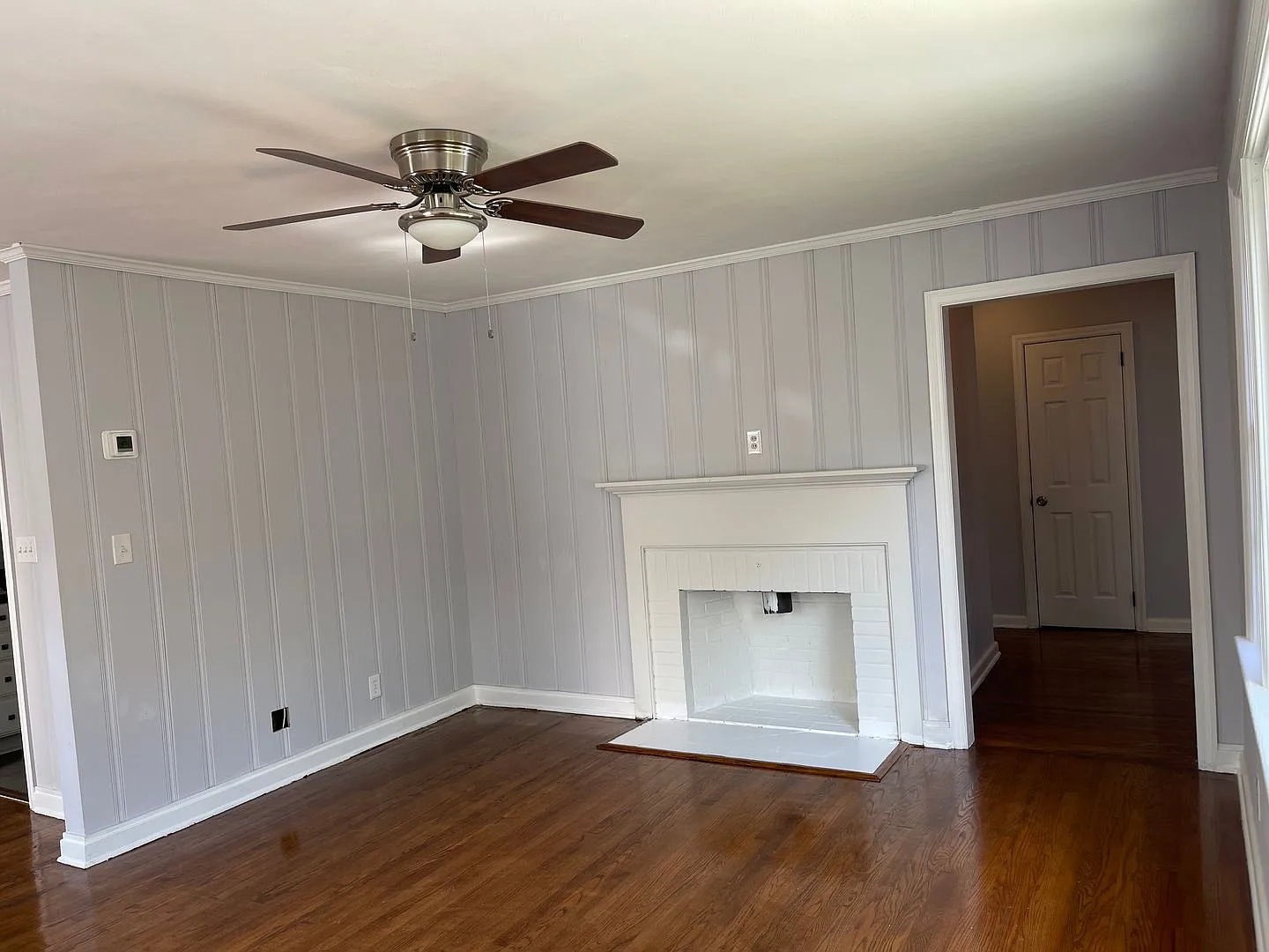 Beautifully Remodeled Home in Hollywood Norfolk — Photo 4