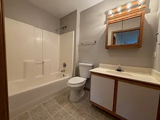 310 Cunat Blvd #1G — Photo 11
