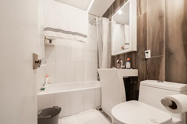 Rented by Goose Property Management LLC | media 15