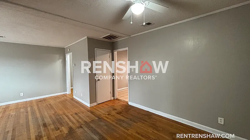 3 bed, 2.0 bath, 1194 sqft, $1,600 — Photo 3