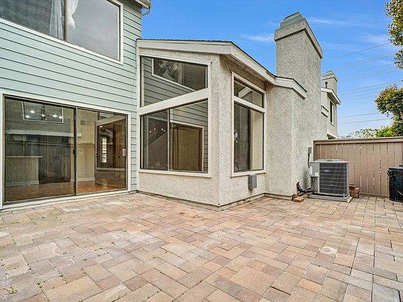 5th image of 401 Deerfield Ave #84A
