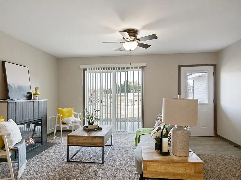 786 Peregrine Cir — Photo 85