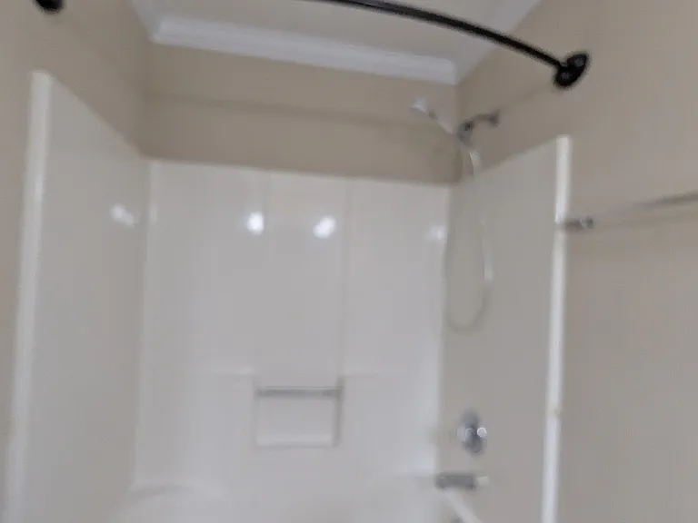 210 Wells Fargo Dr — Photo 16