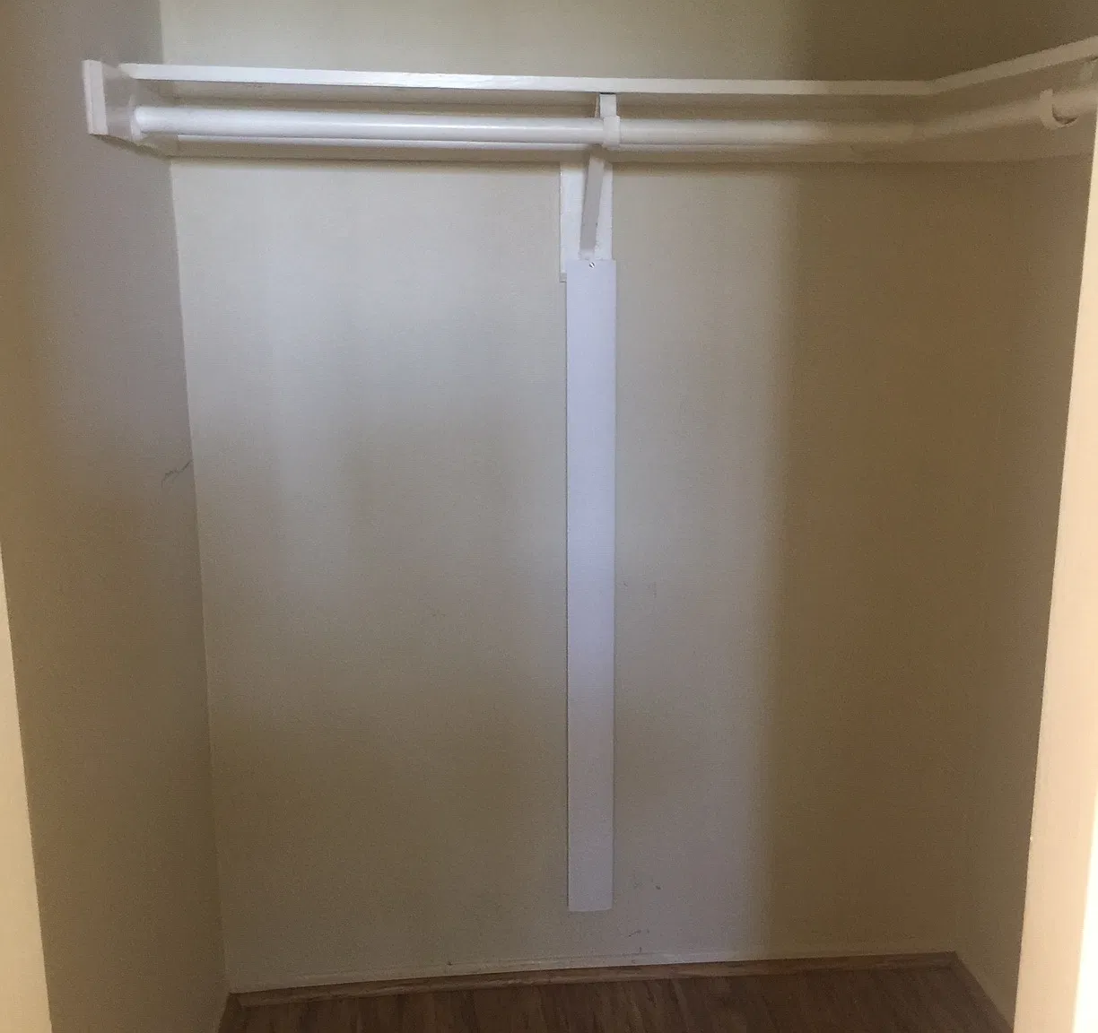 Studio, 420 sqft, $1,895 — Photo 4