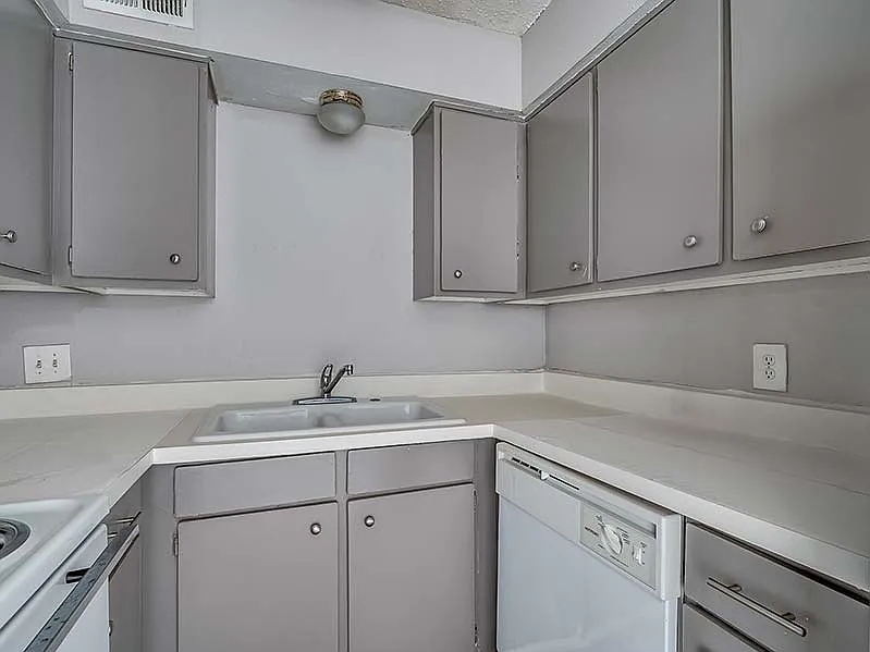 Bison Ridge Apartments — Photo 4