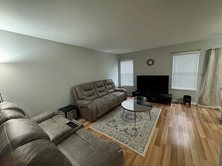1980 Quaker Hollow Ln — Photo 16