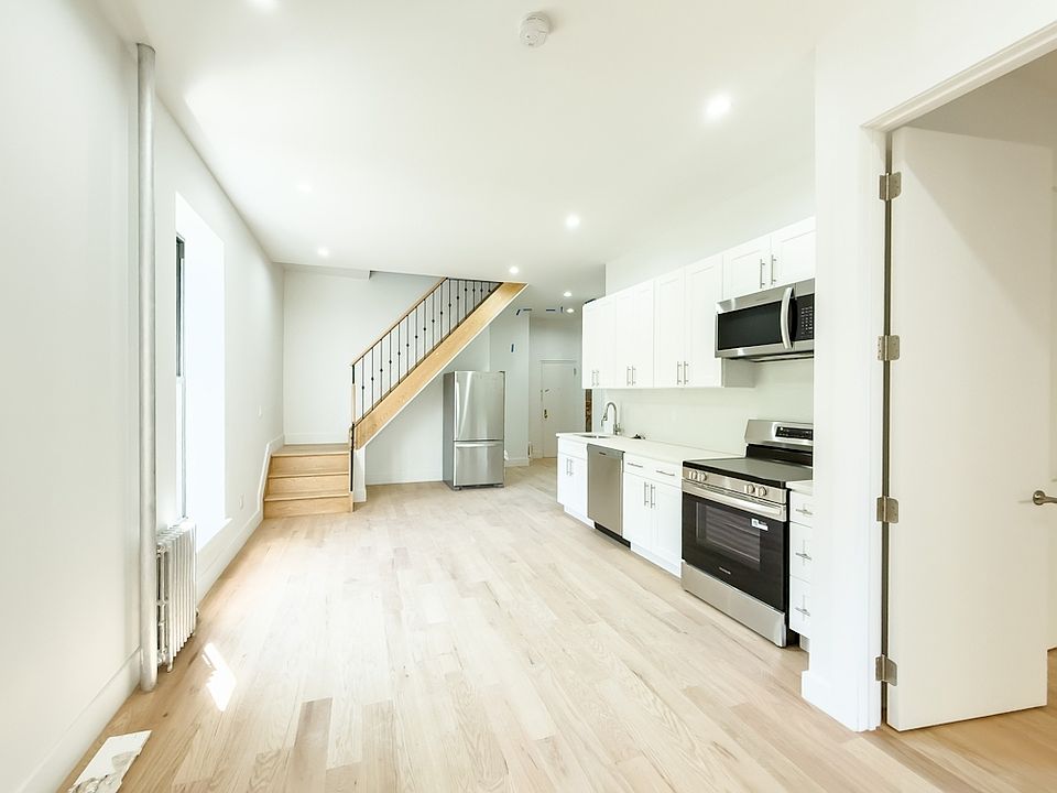 1st image of 1047 Bedford Ave #A1