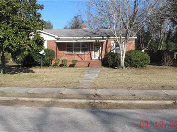 120 Carolina Dr, Williston, SC 29853