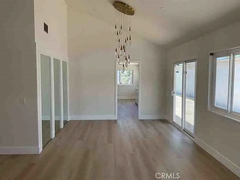 3 bed, 1698 sqft, $5,995 — Photo 4