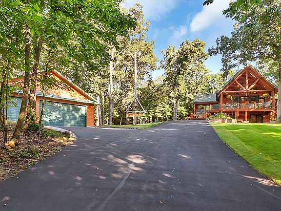 3rd image of 12463 County Road 40 NE