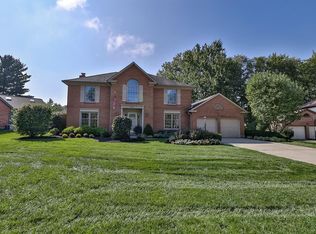 5577 Samstone Ct, Blue Ash, OH 45242
