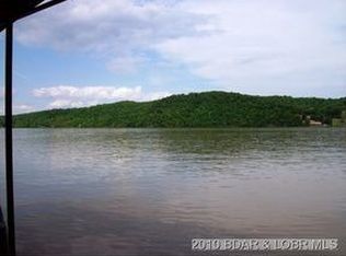 900 Buckridge Rd, Climax Springs, MO 65324