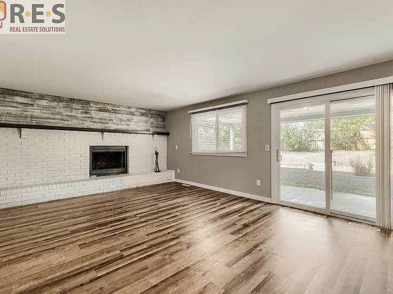 3669 S Gibralter Cir — Photo 7