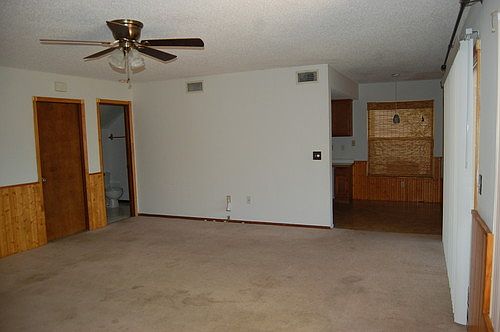 4th image of 1623 Woodacres Ct