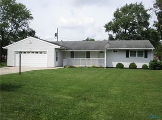 25 Capri Rd, Defiance, OH 43512