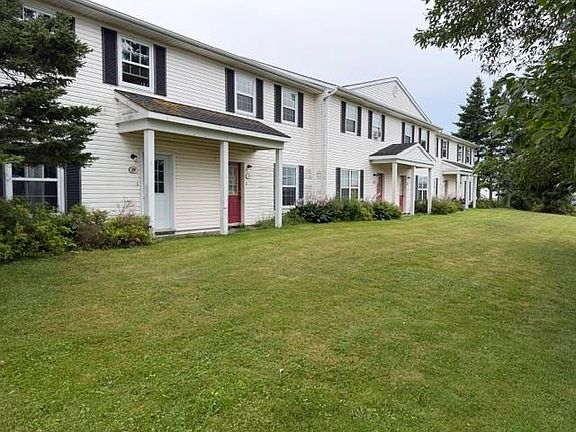 3rd image of 2 Mackinley Cres