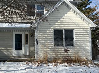 261 S Madison St, Oswego, IL