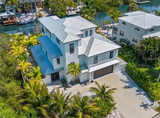 130 Burns Rd, Terra Ceia, FL 34250