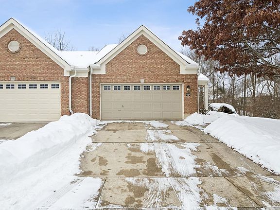 5th image of 4169 Woodsly Dr #16F