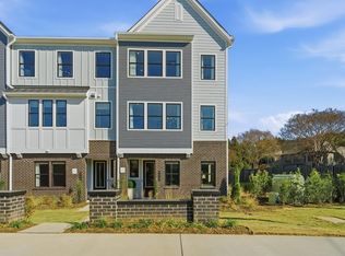8038 Thimbleweed Cir, Charlotte, NC 28277
