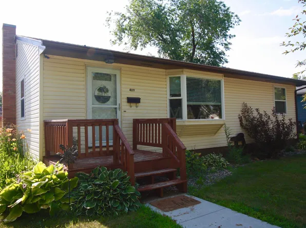 409 2nd St S, Wahpeton, ND 58075