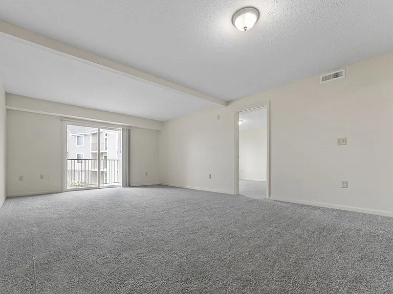 Hunters Pond Apartment Homes — Photo 96