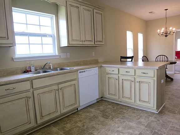 5th image of 9754 Moonlight Dr