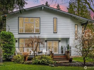 11223 109th Avenue NE, Kirkland, WA