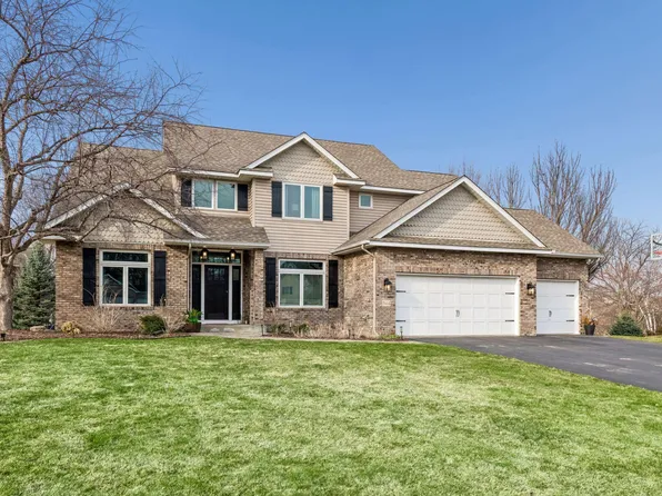 1944 Creek View Ct, Chanhassen, MN 55317