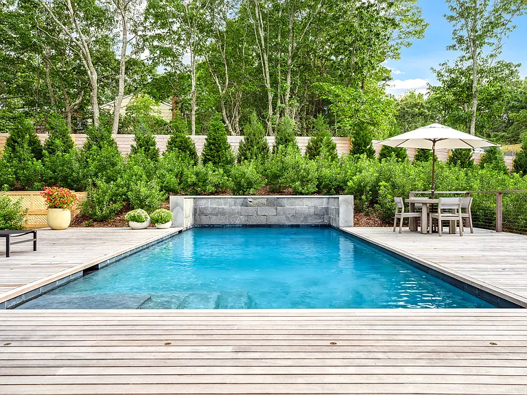 32 Island View Dr W — Photo 31
