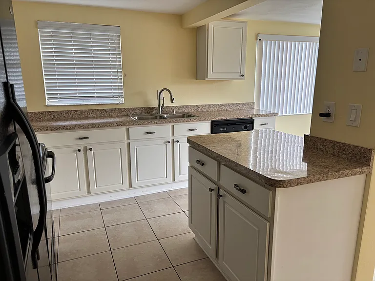 5629 Saren Dr — Photo 12