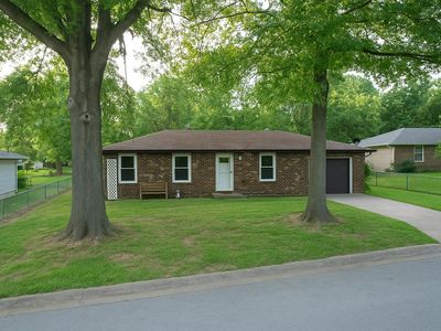 114 S Pinewood Avenue, Republic, MO, 65738