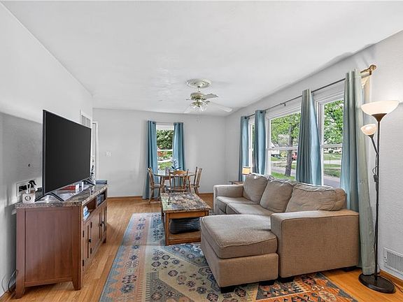 5th image of 110 N Ridge Ave