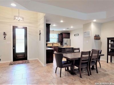 101 N 1st St, Floresville, TX, 78114