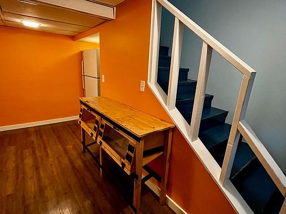 5th image of 304 S 12th Ave #B