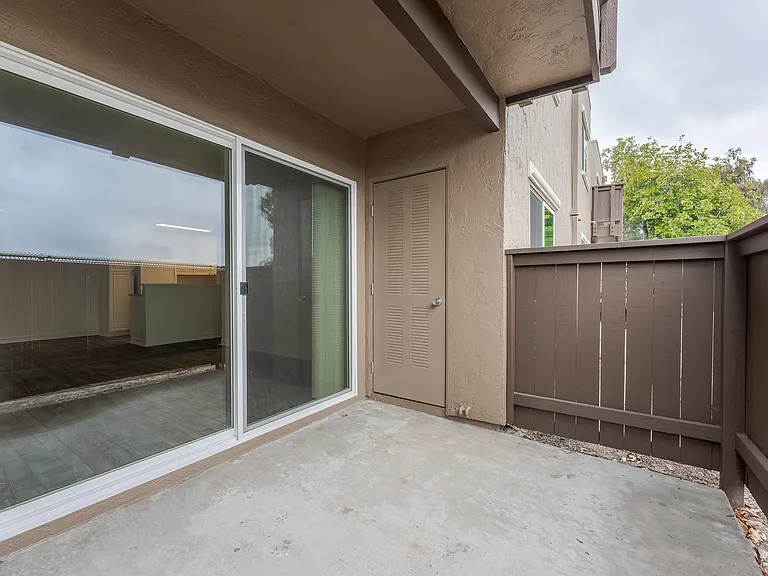3415 Beech St — Photo 29
