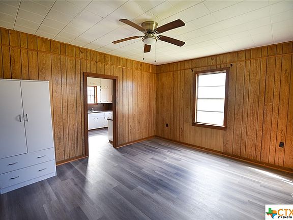 5th image of 307 & 309 W Dallas Ave