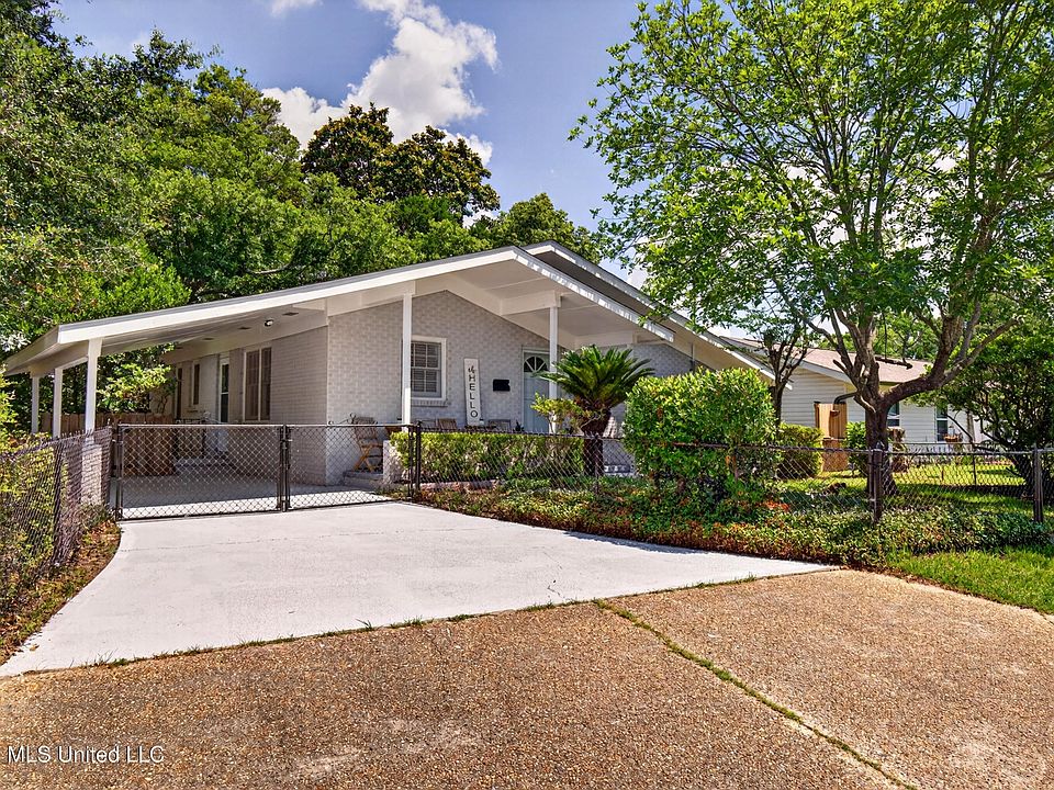 1st image of 4340 Betts Cir