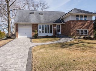 275 Carlls Path, Deer Park, NY 11729